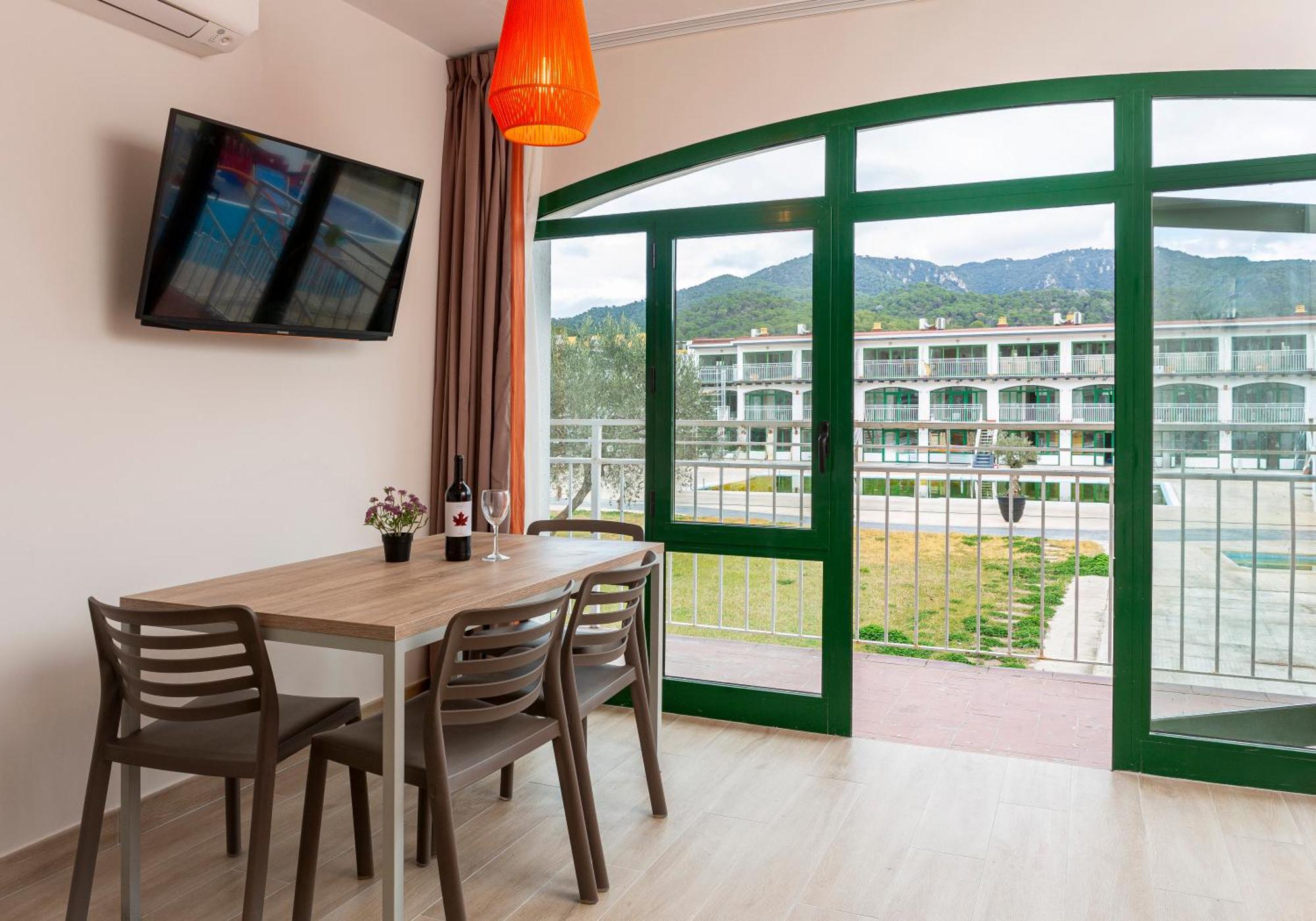 Medplaya Aparthotel Sant Eloi Tossa de Mar Exterior photo